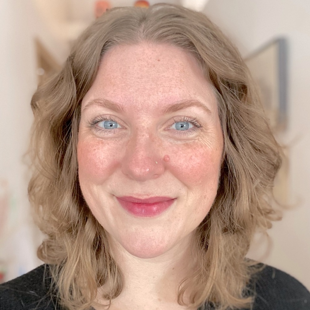 Meet your Posher, Nina